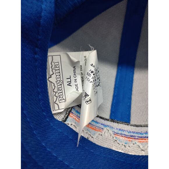 Patagonia P6 Logo Trucker Snapback Hat White Red - Picture 5 of 6